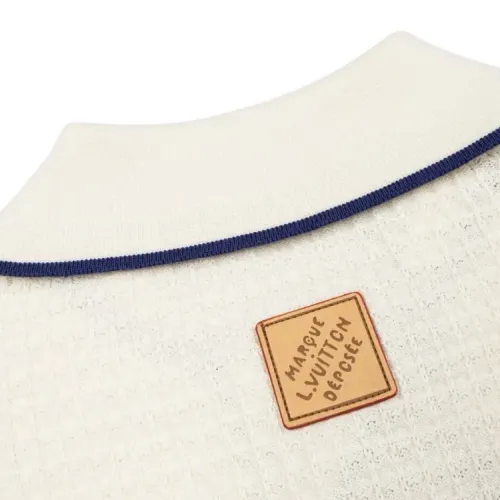 Replica Louis Vuitton LV T-Shirts Short Sleeved For Unisex #1453784 $80.00 USD for Wholesale