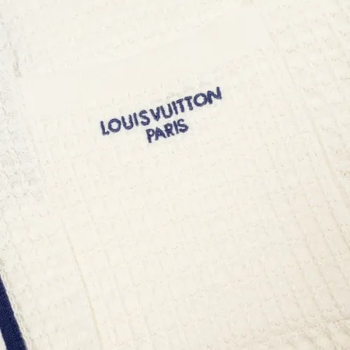 Replica Louis Vuitton LV T-Shirts Short Sleeved For Unisex #1453784 $80.00 USD for Wholesale