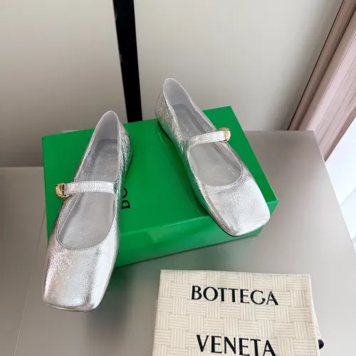 Replica Bottega Veneta BV Flat Shoes For Women #1454083 $118.00 USD for Wholesale