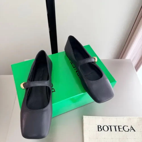 Replica Bottega Veneta BV Flat Shoes For Women #1454088 $118.00 USD for Wholesale
