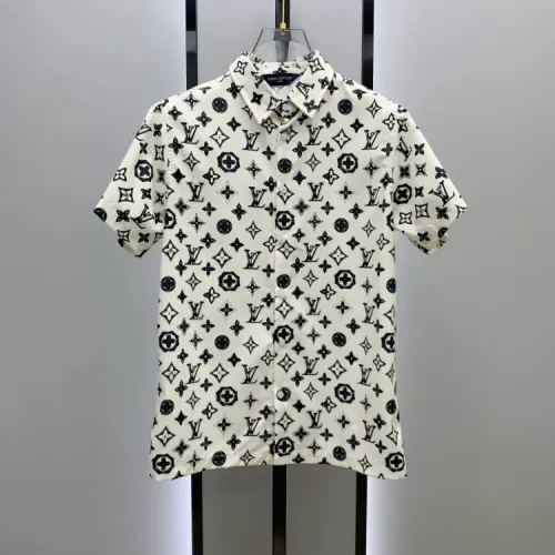 Replica Louis Vuitton LV Tracksuits Short Sleeved For Men #1454092 $52.00 USD for Wholesale