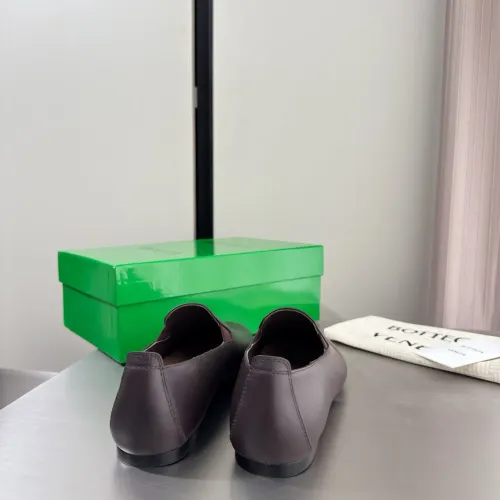 Replica Bottega Veneta BV Flat Shoes For Women #1454095 $118.00 USD for Wholesale