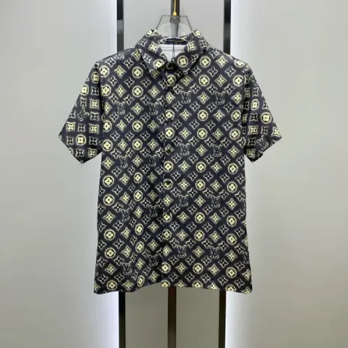 Replica Louis Vuitton LV Tracksuits Short Sleeved For Men #1454097 $52.00 USD for Wholesale