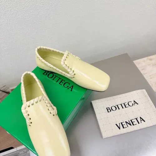 Replica Bottega Veneta BV Flat Shoes For Women #1454104 $118.00 USD for Wholesale