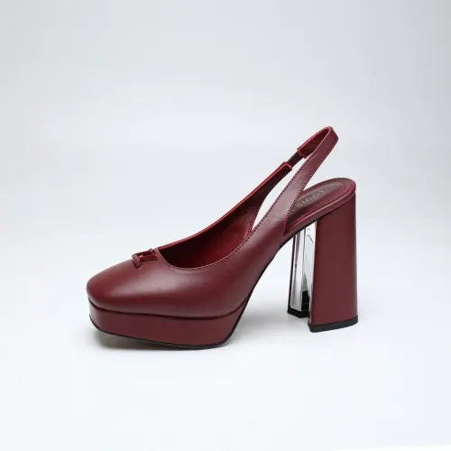 Replica Louis Vuitton Sandal For Women #1454380 $118.00 USD for Wholesale