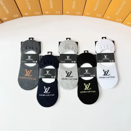 Replica Louis Vuitton LV Socks #1455276 $27.00 USD for Wholesale