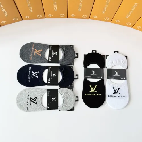 Replica Louis Vuitton LV Socks #1455276 $27.00 USD for Wholesale