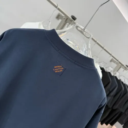 Replica Louis Vuitton LV T-Shirts Short Sleeved For Unisex #1456871 $40.00 USD for Wholesale
