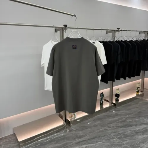 Replica Louis Vuitton LV T-Shirts Short Sleeved For Unisex #1456872 $40.00 USD for Wholesale