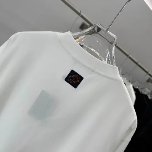 Replica Louis Vuitton LV T-Shirts Short Sleeved For Unisex #1456876 $40.00 USD for Wholesale