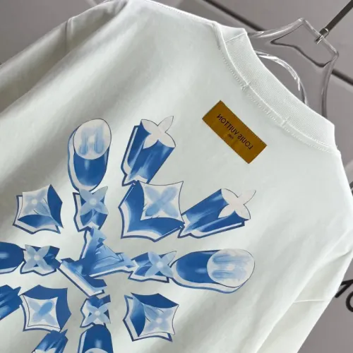 Replica Louis Vuitton LV T-Shirts Short Sleeved For Unisex #1456877 $34.00 USD for Wholesale