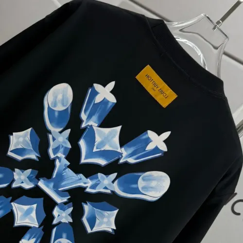 Replica Louis Vuitton LV T-Shirts Short Sleeved For Unisex #1456878 $34.00 USD for Wholesale