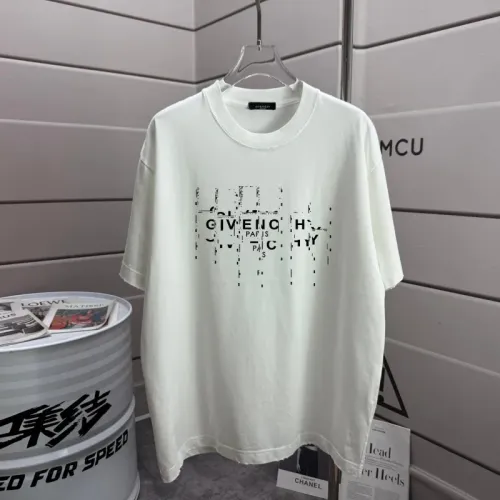 Wholesale Givenchy T-Shirts Short Sleeved For Unisex #1457056 $38.00 USD, Wholesale Quality Replica Givenchy T-Shirts