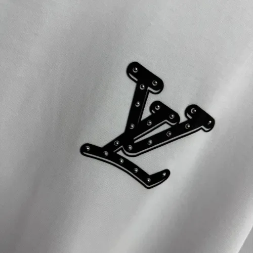 Replica Louis Vuitton LV T-Shirts Short Sleeved For Unisex #1457159 $38.00 USD for Wholesale