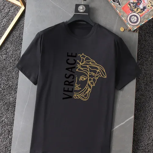 Wholesale Versace T-Shirts Short Sleeved For Unisex #1457525 $25.00 USD, Wholesale Quality Replica Versace T-Shirts
