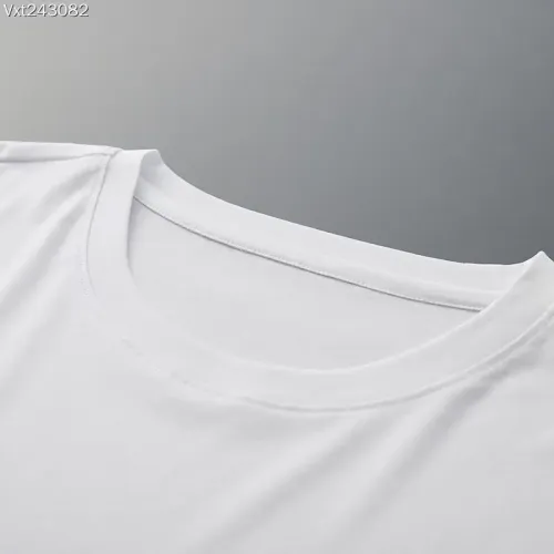 Replica Fendi T-Shirts Short Sleeved For Unisex #1457535 $25.00 USD for Wholesale