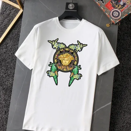 Wholesale Versace T-Shirts Short Sleeved For Unisex #1457549 $25.00 USD, Wholesale Quality Replica Versace T-Shirts
