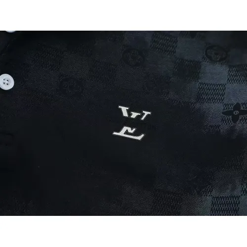 Replica Louis Vuitton LV T-Shirts Short Sleeved For Men #1457920 $34.00 USD for Wholesale