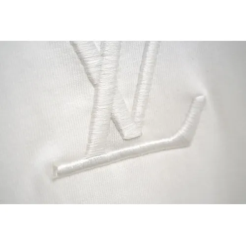 Replica Louis Vuitton LV T-Shirts Short Sleeved For Unisex #1458321 $32.00 USD for Wholesale