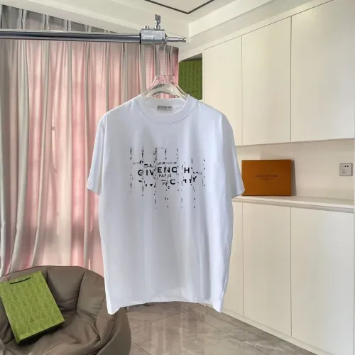 Wholesale Givenchy T-Shirts Short Sleeved For Unisex #1458397 $42.00 USD, Wholesale Quality Replica Givenchy T-Shirts