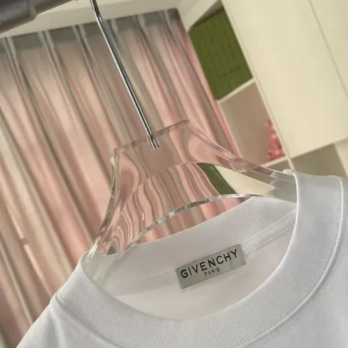Replica Givenchy T-Shirts Short Sleeved For Unisex #1458397 $42.00 USD for Wholesale