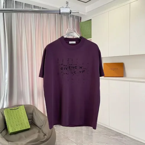 Wholesale Givenchy T-Shirts Short Sleeved For Unisex #1458399 $42.00 USD, Wholesale Quality Replica Givenchy T-Shirts