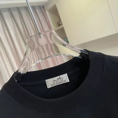 Replica Hermes T-Shirts Short Sleeved For Unisex #1458403 $45.00 USD for Wholesale
