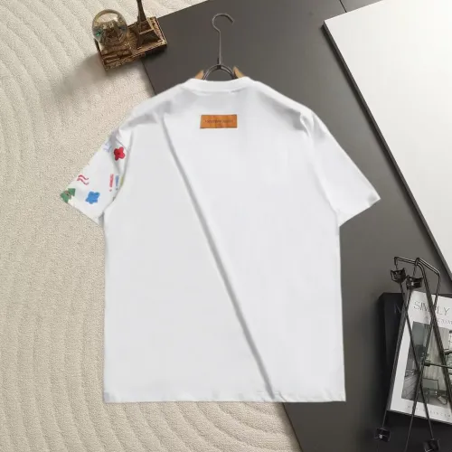 Replica Louis Vuitton LV T-Shirts Short Sleeved For Unisex #1458445 $45.00 USD for Wholesale