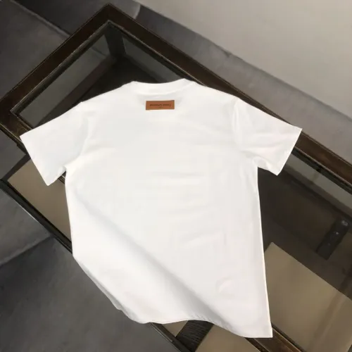Replica Louis Vuitton LV T-Shirts Short Sleeved For Men #1458447 $45.00 USD for Wholesale