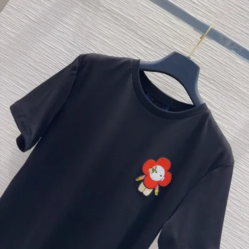 Replica Louis Vuitton LV T-Shirts Short Sleeved For Women #1458526 $56.00 USD for Wholesale