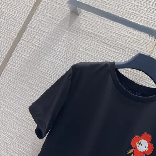 Replica Louis Vuitton LV T-Shirts Short Sleeved For Women #1458526 $56.00 USD for Wholesale