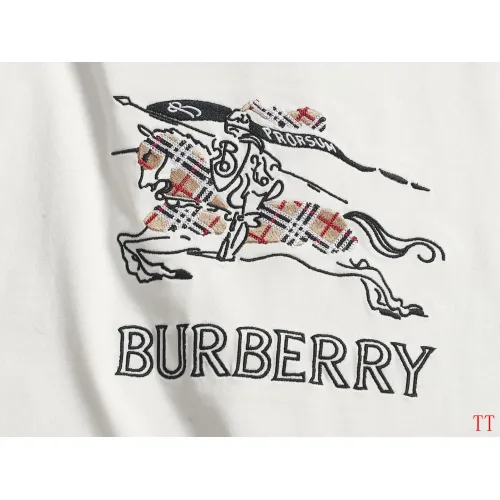 Replica Burberry T-Shirts Short Sleeved For Unisex #1458594 $40.00 USD for Wholesale