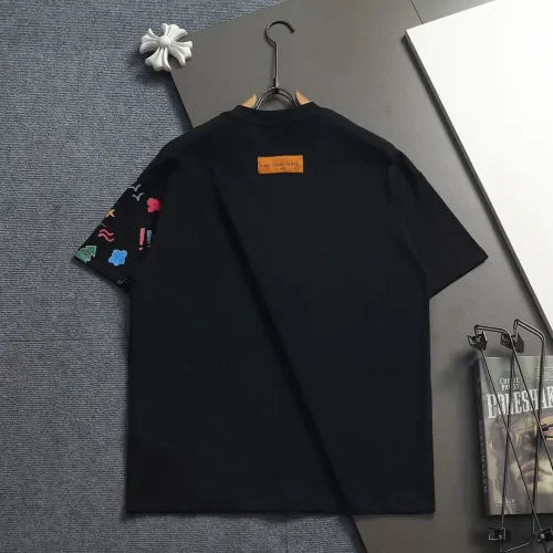 Replica Louis Vuitton LV T-Shirts Short Sleeved For Unisex #1458741 $40.00 USD for Wholesale