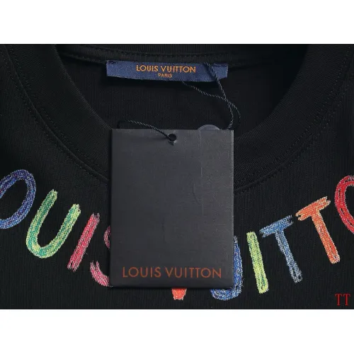 Replica Louis Vuitton LV T-Shirts Short Sleeved For Unisex #1458741 $40.00 USD for Wholesale