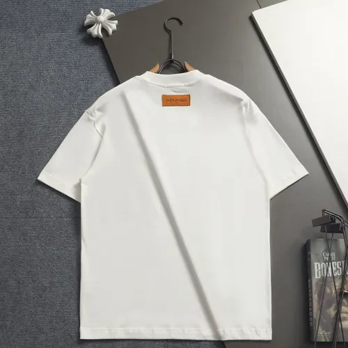 Replica Louis Vuitton LV T-Shirts Short Sleeved For Unisex #1458748 $42.00 USD for Wholesale