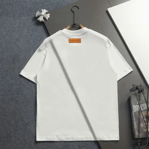 Replica Louis Vuitton LV T-Shirts Short Sleeved For Unisex #1458750 $42.00 USD for Wholesale