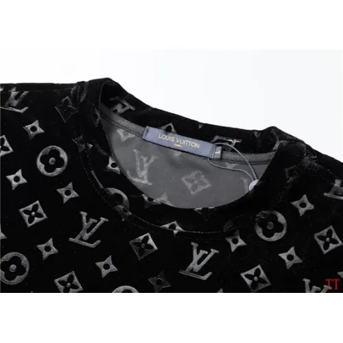 Replica Louis Vuitton LV Tracksuits Short Sleeved For Men #1458756 $64.00 USD for Wholesale
