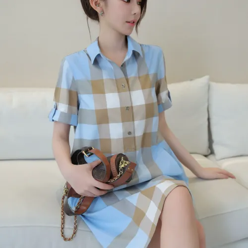 Replica Burberry Dresses Short Sleeved For Women #1458859 $85.00 USD for Wholesale