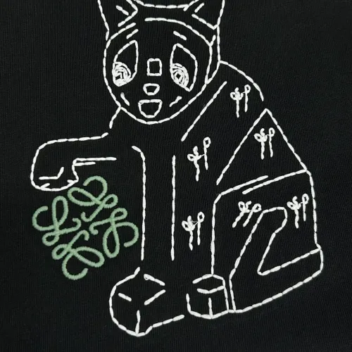Replica LOEWE T-Shirts Short Sleeved For Unisex #1458893 $64.00 USD for Wholesale