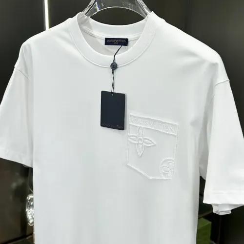 Replica Louis Vuitton LV T-Shirts Short Sleeved For Unisex #1458902 $64.00 USD for Wholesale