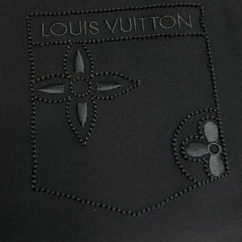 Replica Louis Vuitton LV T-Shirts Short Sleeved For Unisex #1458903 $64.00 USD for Wholesale