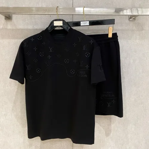 Wholesale Louis Vuitton LV Tracksuits Short Sleeved For Men #1459028 $112.00 USD, Wholesale Quality Replica Louis Vuitton LV Tracksuits