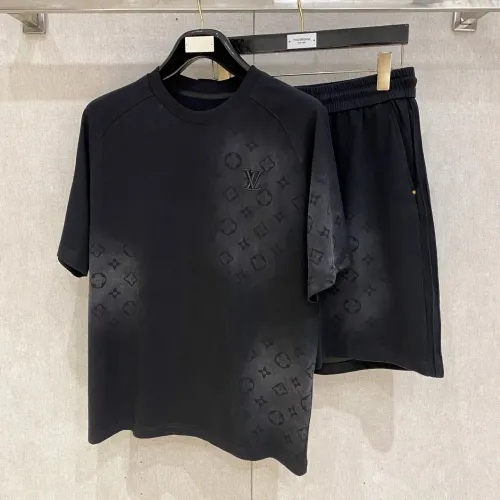 Wholesale Louis Vuitton LV Tracksuits Short Sleeved For Men #1459035 $112.00 USD, Wholesale Quality Replica Louis Vuitton LV Tracksuits