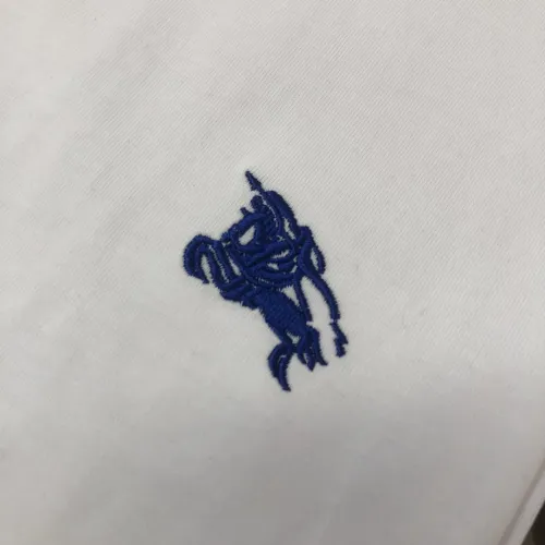 Replica Burberry T-Shirts Short Sleeved For Unisex #1459194 $32.00 USD for Wholesale