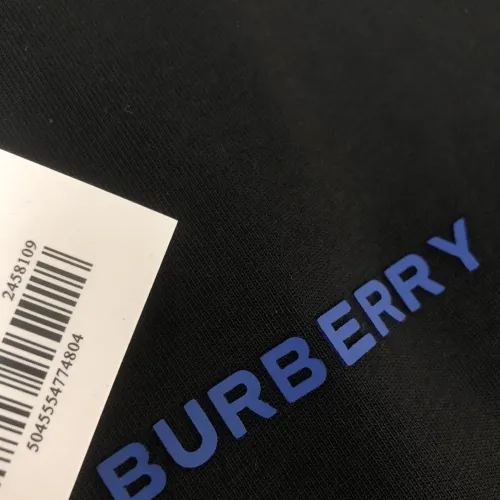 Replica Burberry T-Shirts Short Sleeved For Unisex #1459195 $32.00 USD for Wholesale