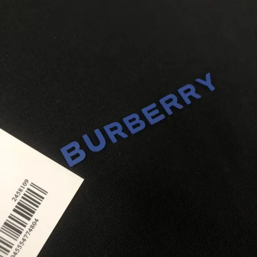 Replica Burberry T-Shirts Short Sleeved For Unisex #1459195 $32.00 USD for Wholesale