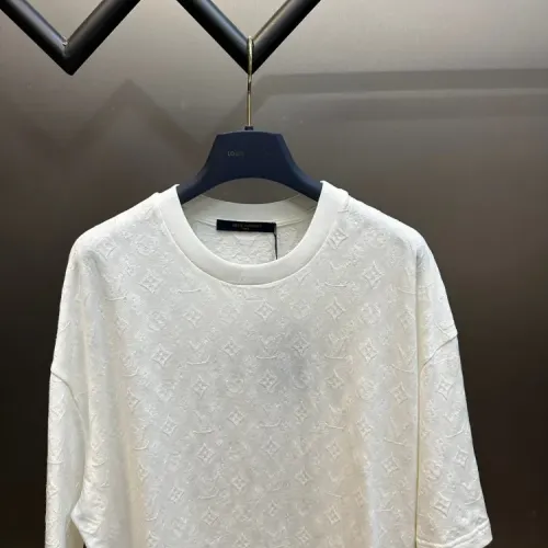Replica Louis Vuitton LV T-Shirts Short Sleeved For Unisex #1459220 $68.00 USD for Wholesale
