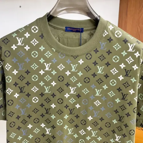 Replica Louis Vuitton LV T-Shirts Short Sleeved For Men #1459418 $60.00 USD for Wholesale