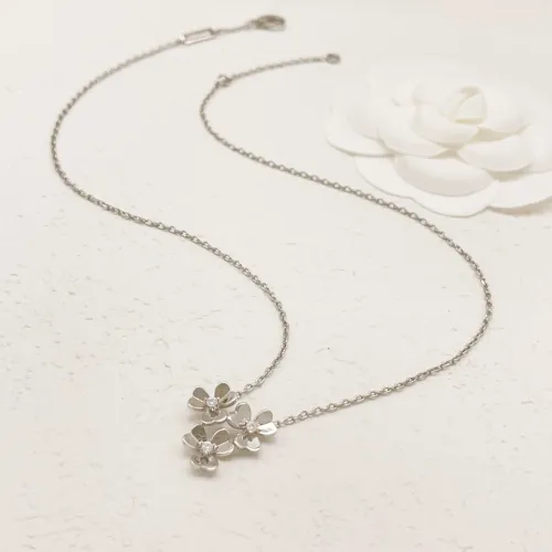 Replica Van Cleef & Arpels Necklaces For Women #1459929 $34.00 USD for Wholesale