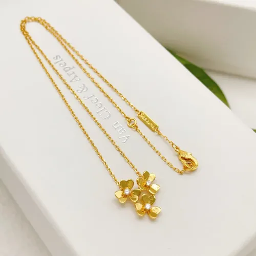 Wholesale Van Cleef &amp; Arpels Necklaces For Women #1459931 $34.00 USD, Wholesale Quality Replica Van Cleef &amp; Arpels Necklaces